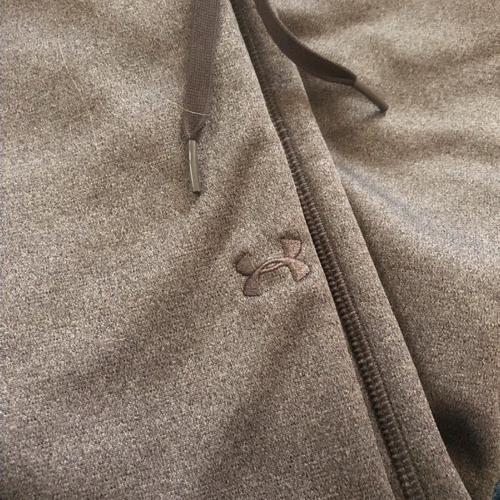 Pants - Picture 2 of 3